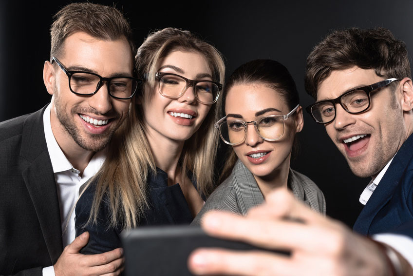 Teambuilding auf dem Firmenevent mit der Selfiewall