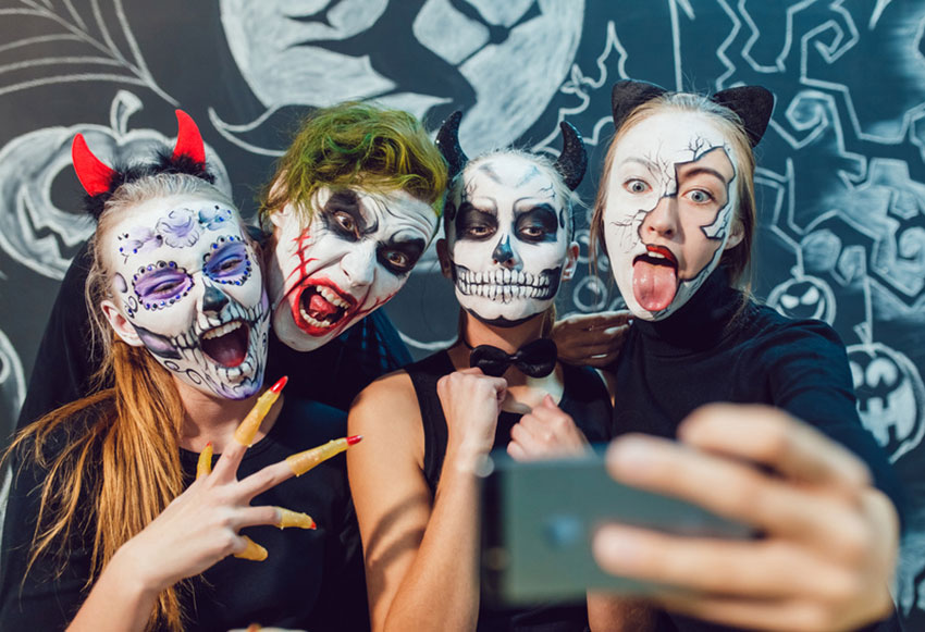 Festa de Halloween com a Selfiewall